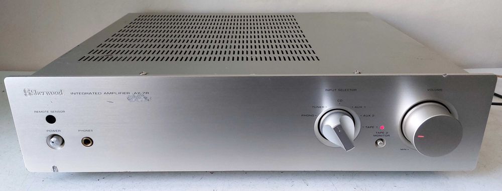 Sherwood AX 7 R amplificator hi end dual mono putere 210W consum 460W