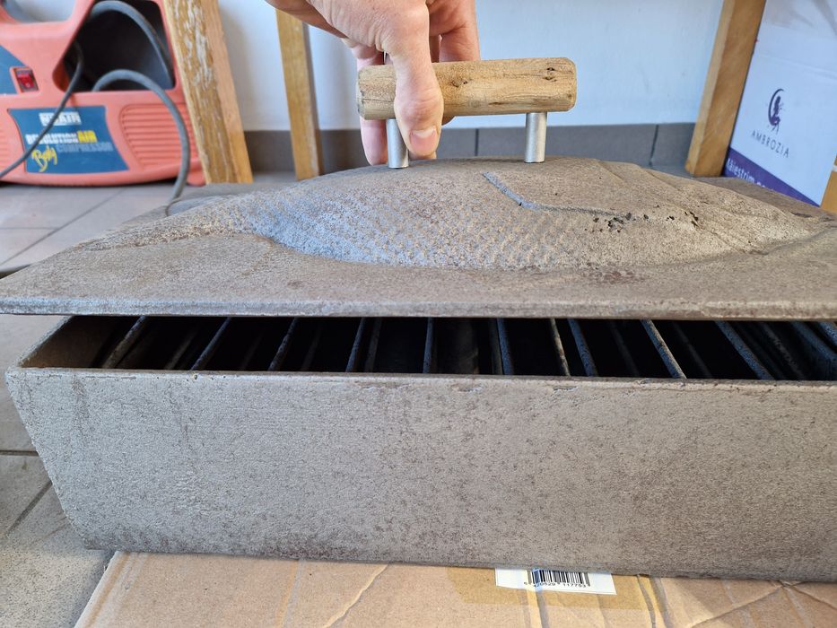 Gratar fonta peste 3d vechi