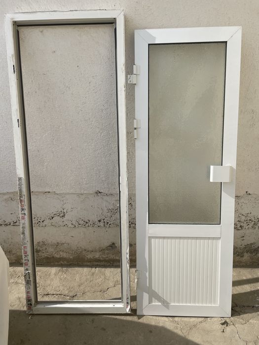 Akfa eshik romi bilan