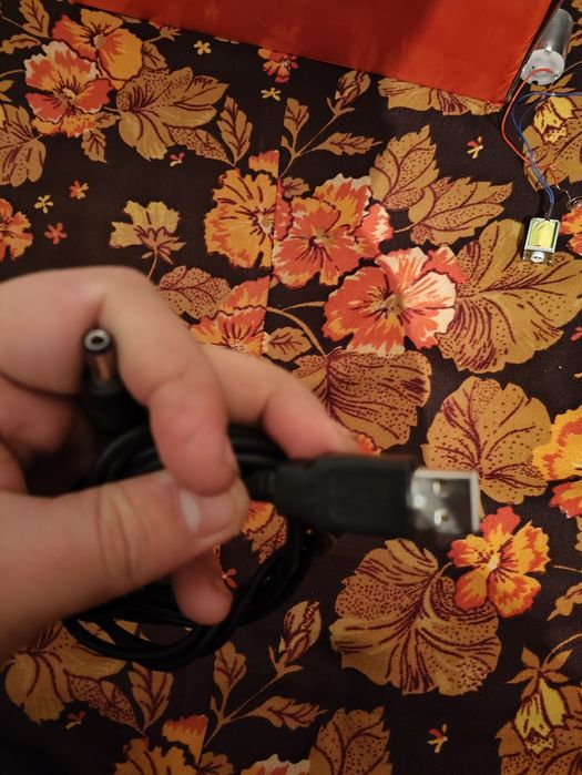 Все виды зарядок по 100 тг