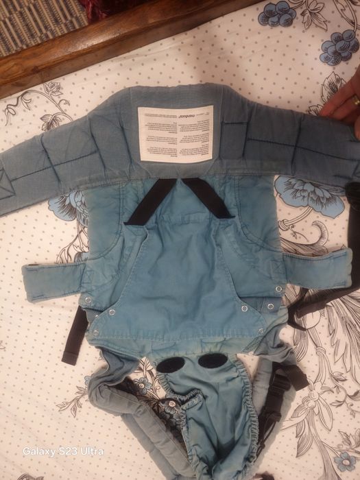 Manduca sistem de purtare