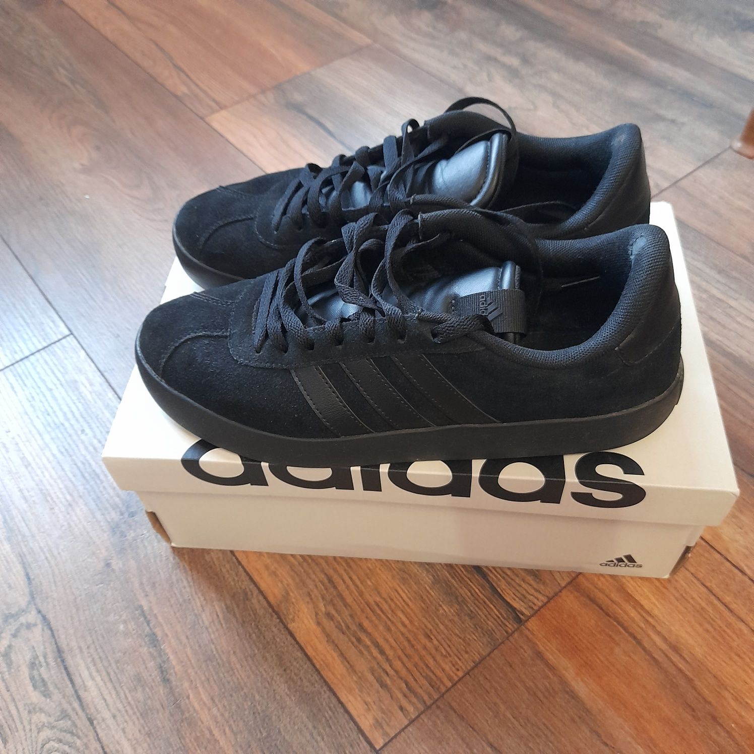 Маратонки Adidas
