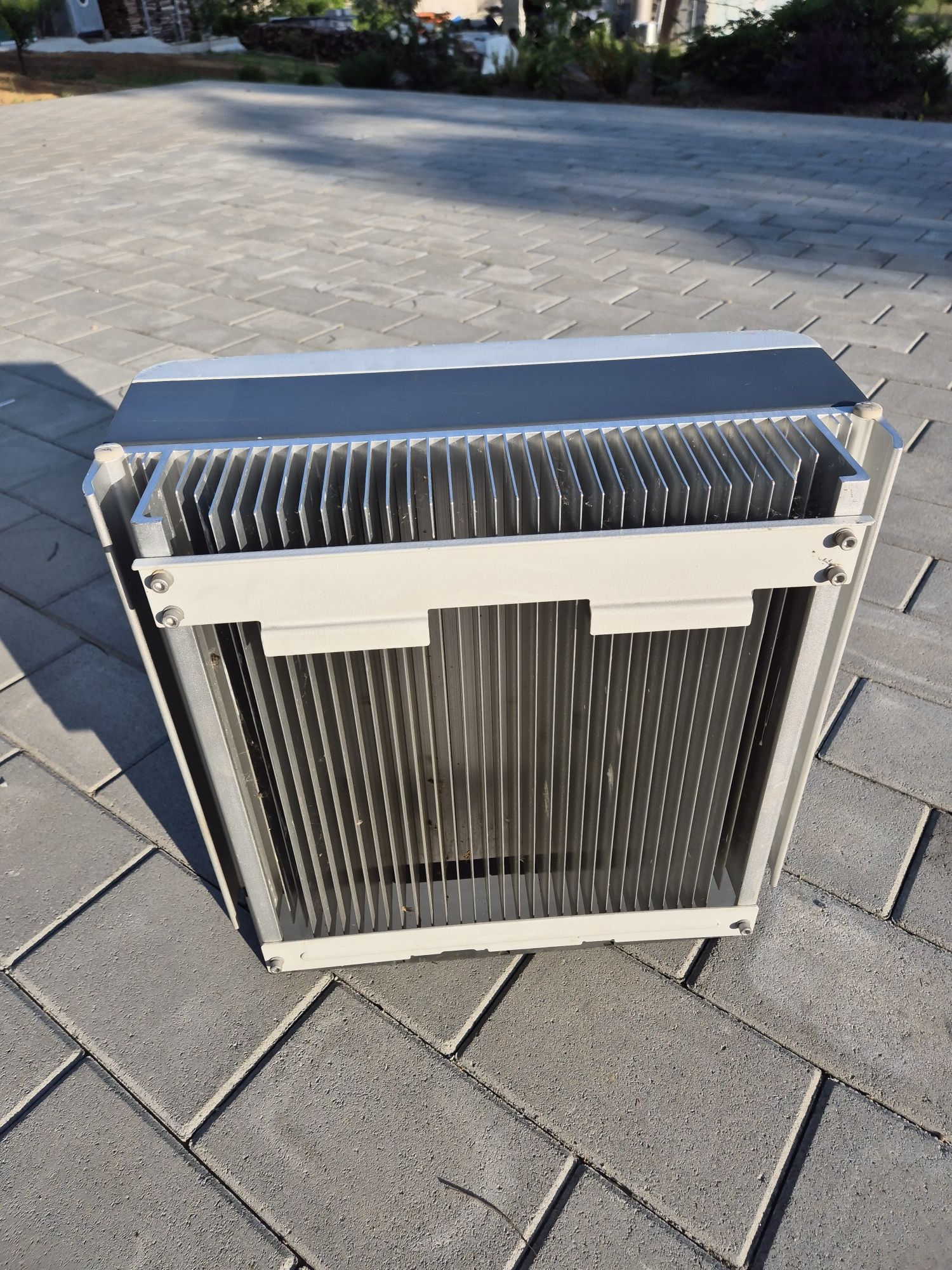 Invertor Kuawei Sun 2000 8KV