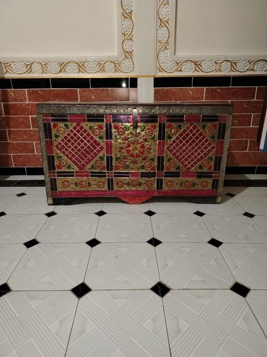 Сандик Сотилади Ку́л иши жуда Яхши холатда 100%