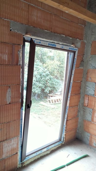 Termopane ferestre, uși și Rulouri exterioare Quality premium