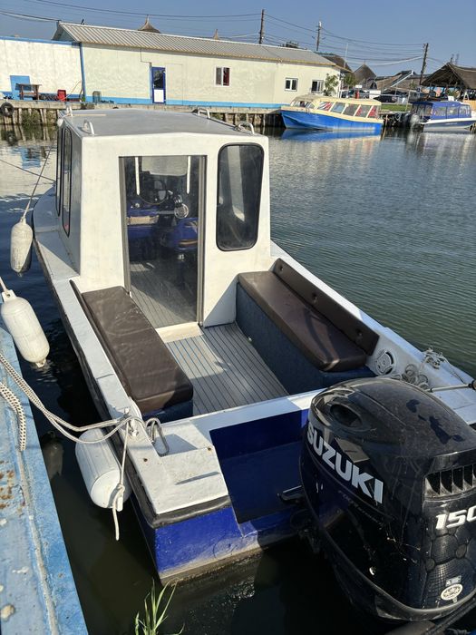 Barca cabinata spania 625