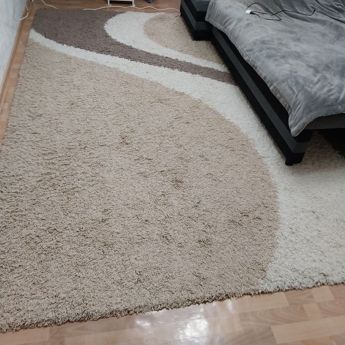 Продам ковер 4м.