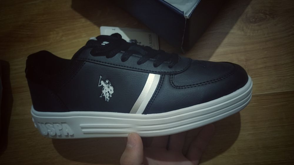Срочная продажа кросоввок 37 размер Polo