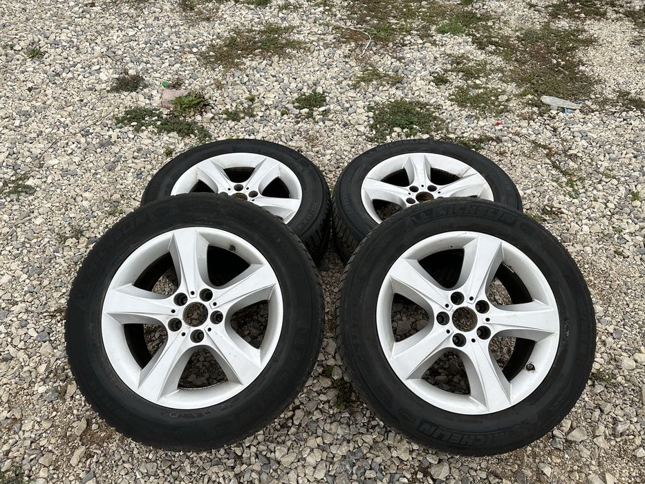 Джанти датчик и Гуми BMW X5 18" 255/55/18 може и отделно Мишелин зимни