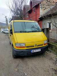 Vând Renault master