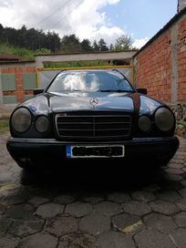 Продавам MERCEDES E200 KOMPRESSOR W210 Бензин-Газ