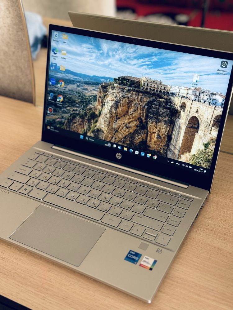 HP Pavilion Core i5