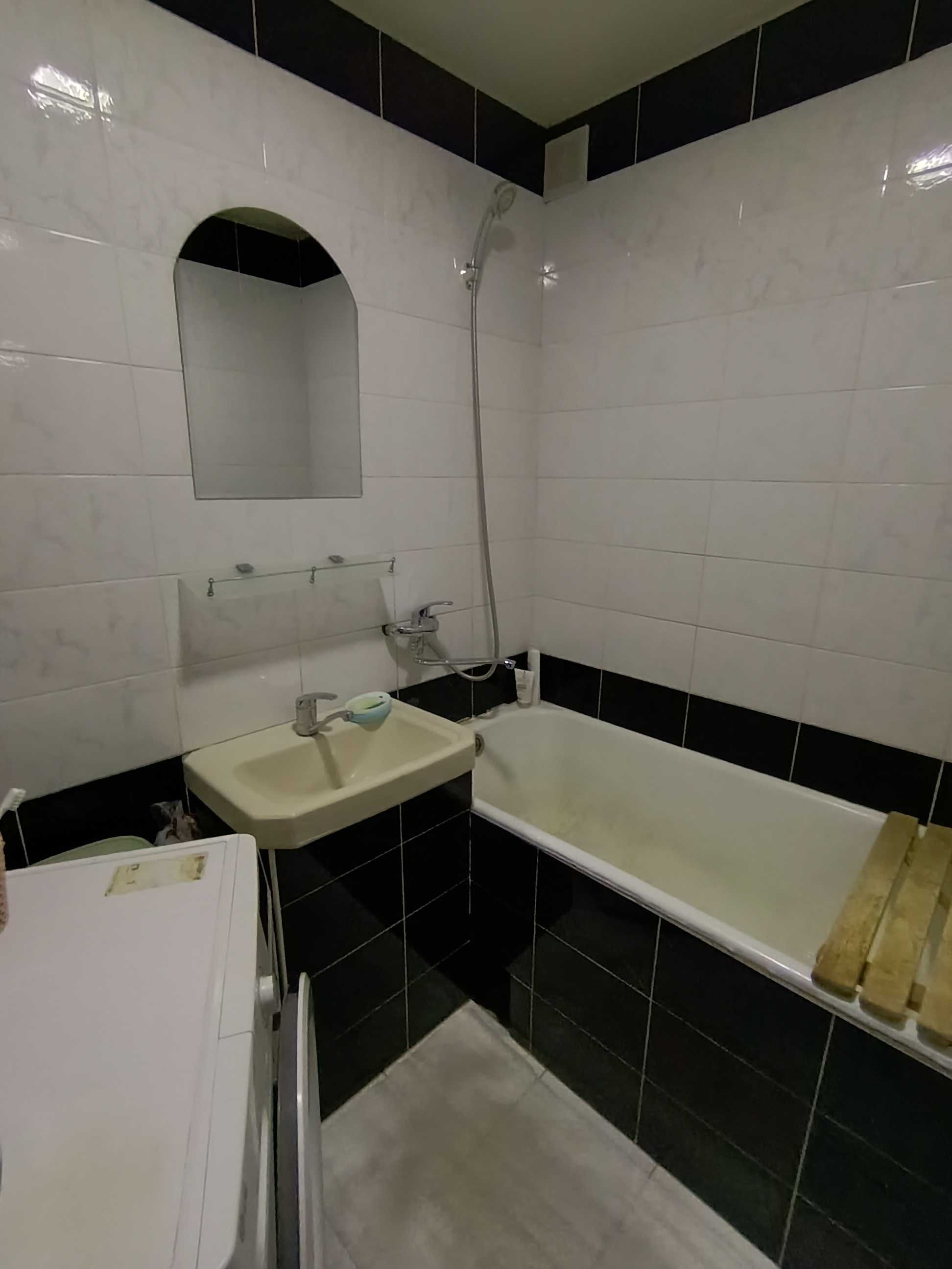 Chilonzor tumanida 3 xonali uy sotiladi