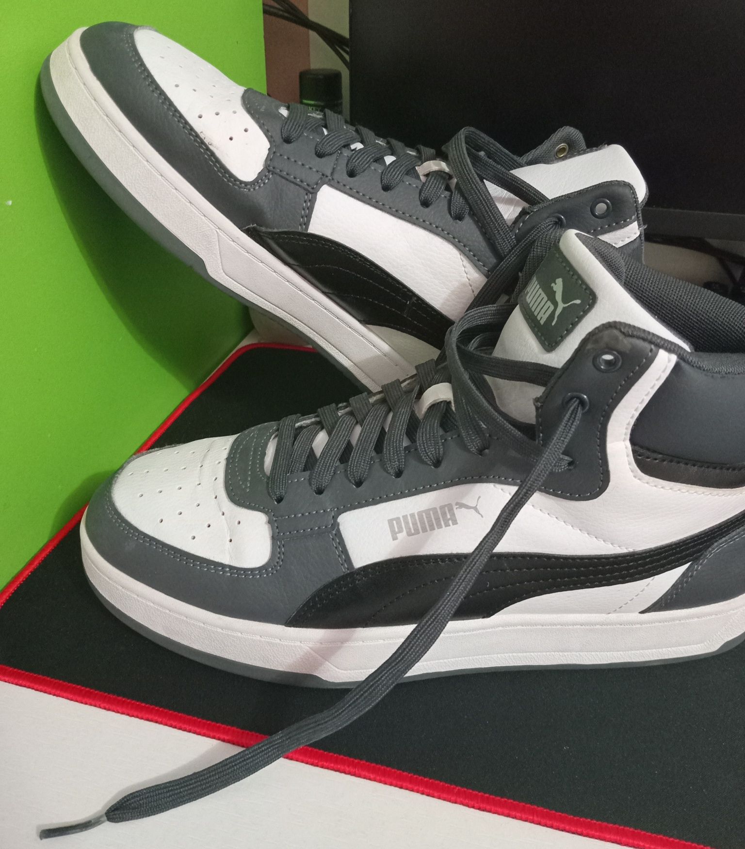 Продавам мъжки обувки PUMA Caven 2.0 Mid