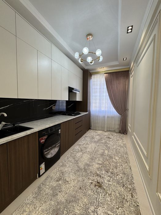 Urganch sh evro 2 xonali kvartira sotiladi.