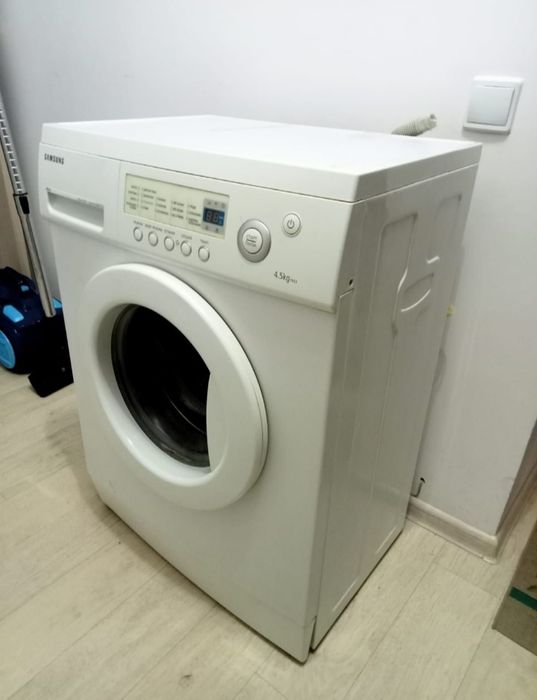 Машинка стиральная на запчасти самсунг сити