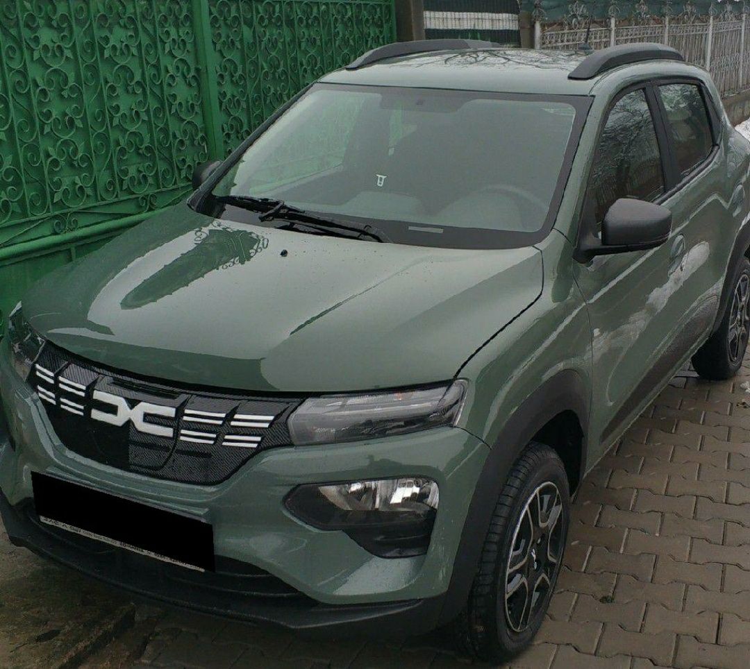 Vând Dacia Spring