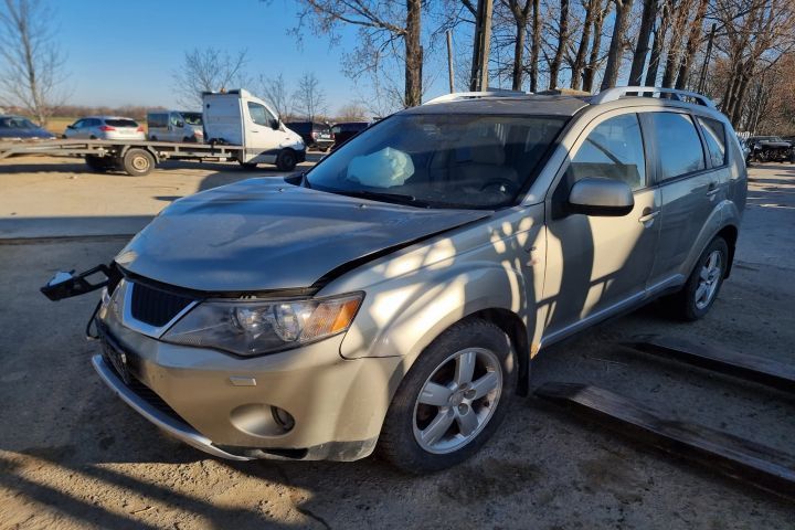 Stop stanga haion e131784 Mitsubishi Outlander 2  [din 2005 pana  200