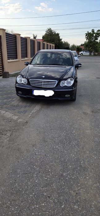 Mercedes c220 an fabricație 2006