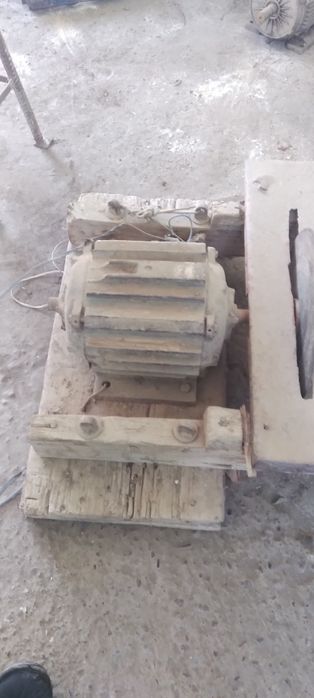 Elektera mato'r 5kv1yarim abarot zavatiskoy  sayus mato'r narxene kele