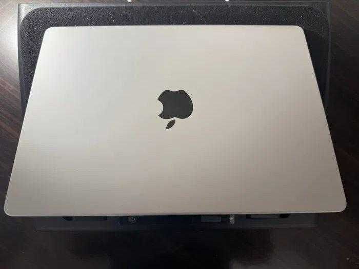 MacBook Pro M2 Pro / 16ГБ / 512ГБ