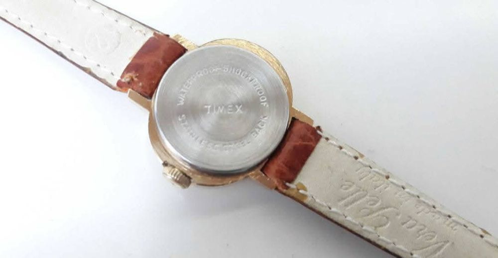 Ceas Mecanic Timex Dama , Placat cu aur