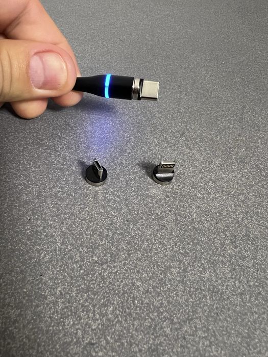 Cablu incarcator magnetic