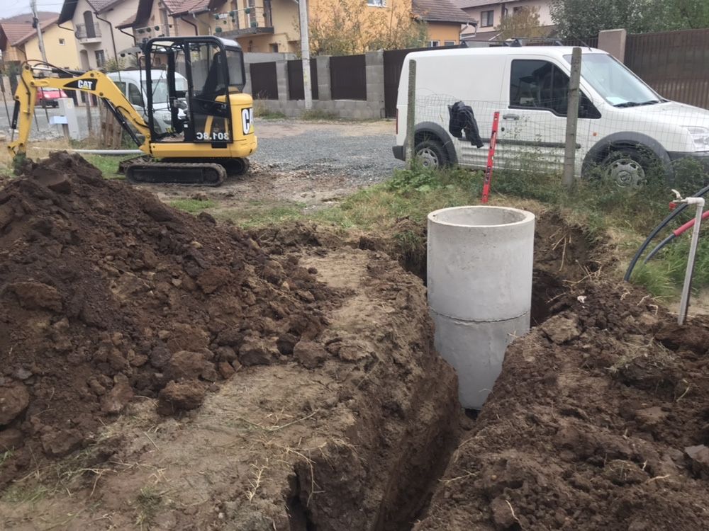 Prestări servicii cu miniexcavator