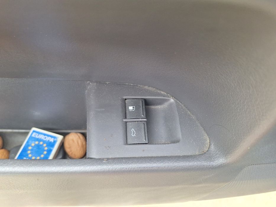 Butoane deschidere hayon / rezervor   VOLKSWAGEN TOUAREG 7LA, 7L6, 7L7