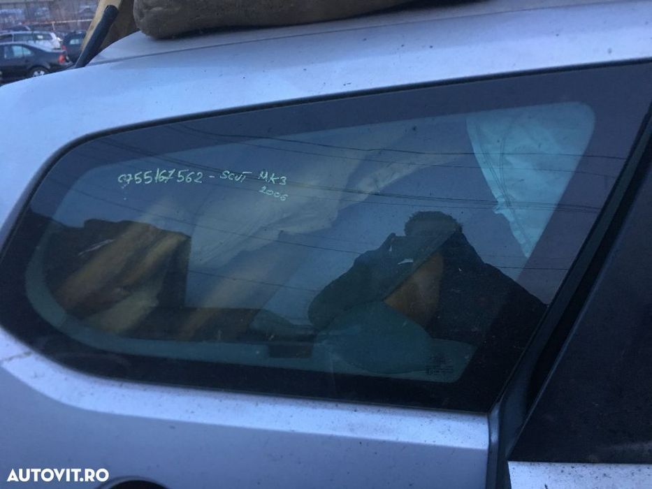 Geam Dreapta Spate Aripa Ford Focus 2 2004 - 2011 Break