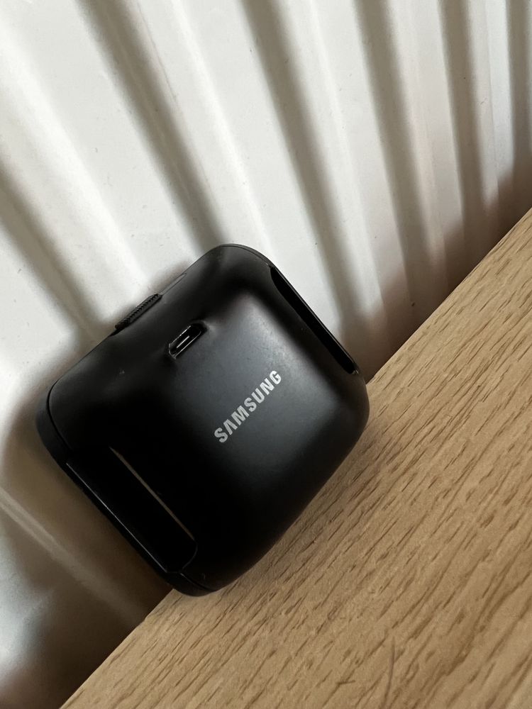 Часовник Samsung Gear