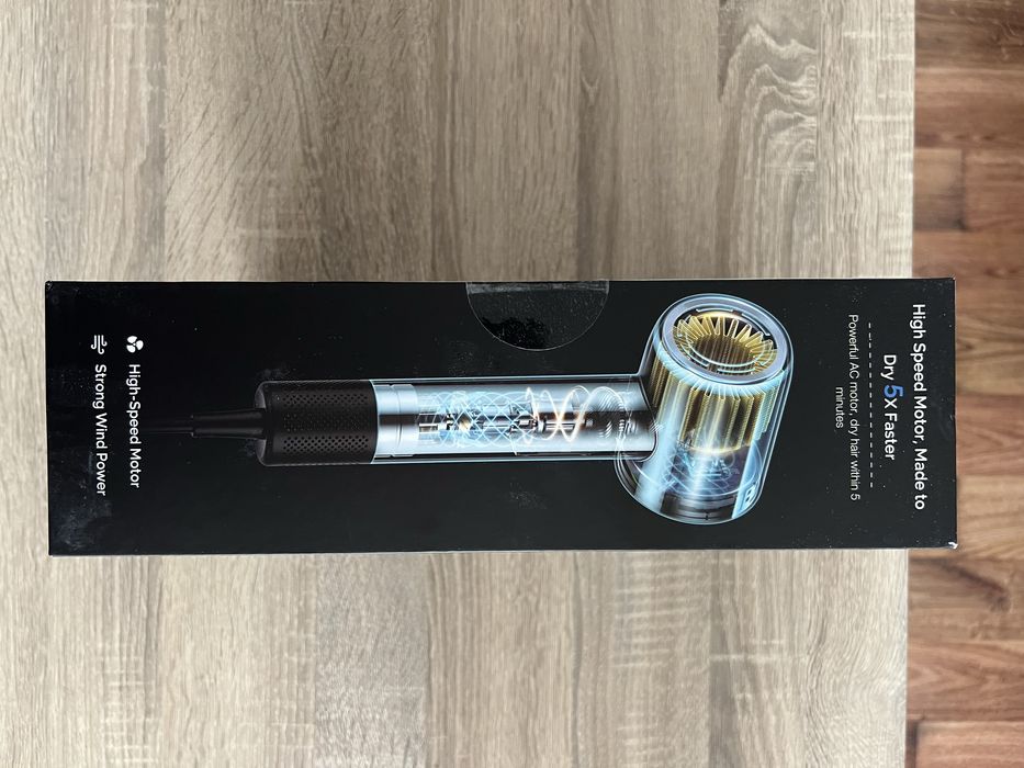 Мощен сешоар с приставки