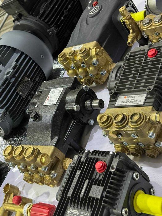 Первые руки Насос(помпа)высокого давления AR RG 280bar для самомоек