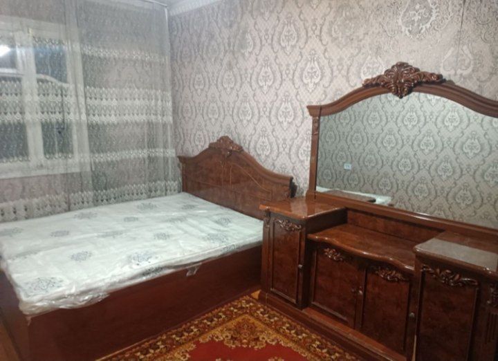 Сдаётся квартира Чиланзар 10 кв., 2-комнатная квартира, метро рядом