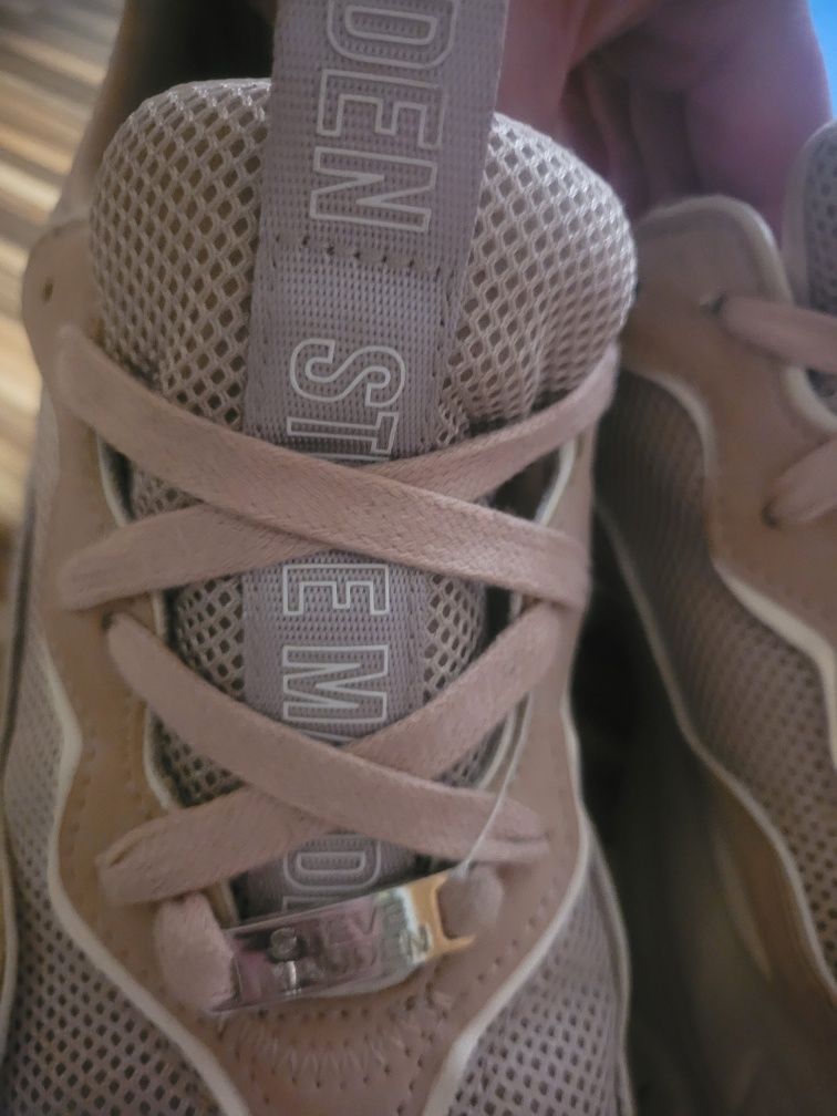 Маратонки  Steve Madden