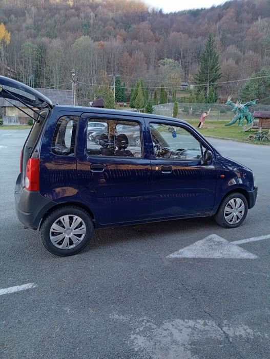 Opel agila 1000 cm³ benzină
