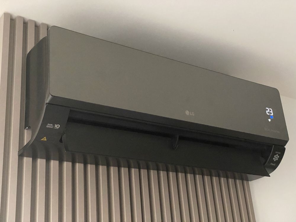 Aer conditionat LG aproape nou 12000 BTU