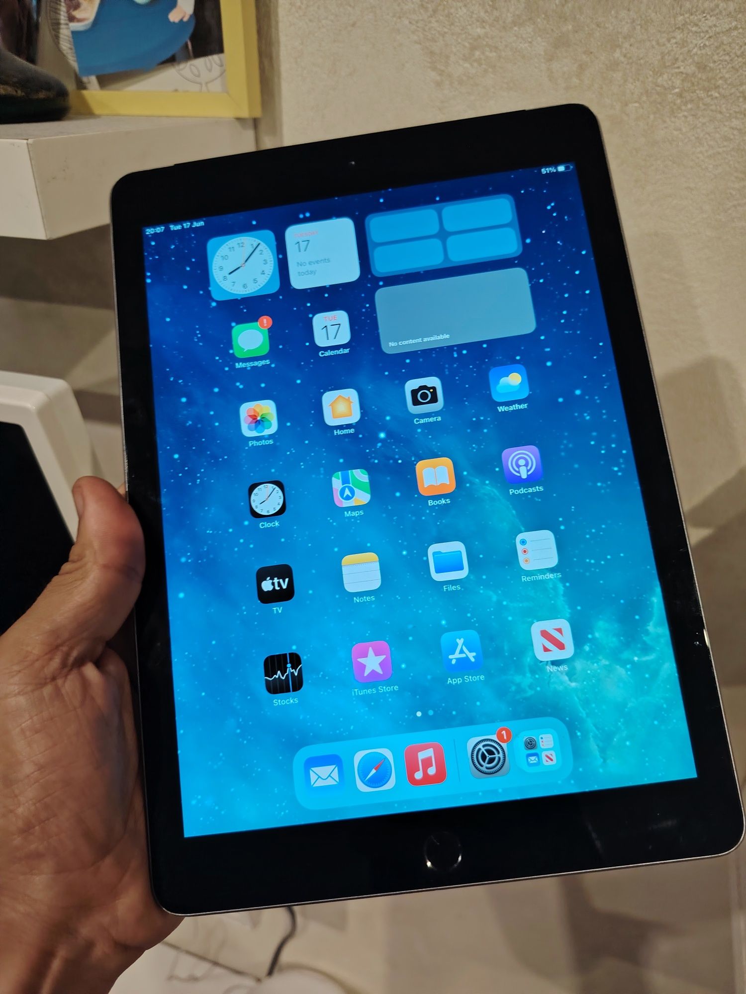 Tableta iPad Gen. 5 IOS 4G (Cartela Sim) 16.7.8 Display Original