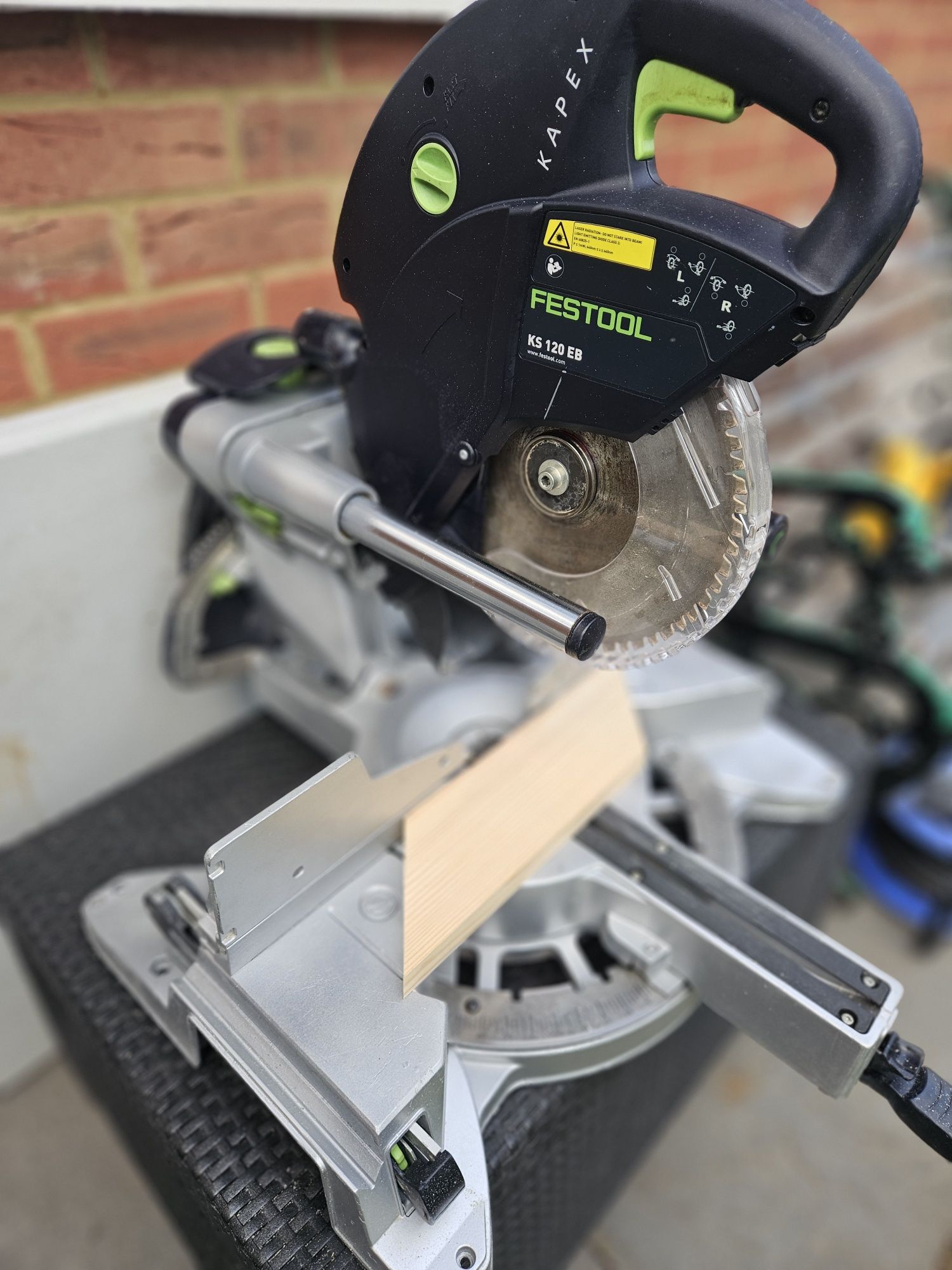 Circular unghiular Festool