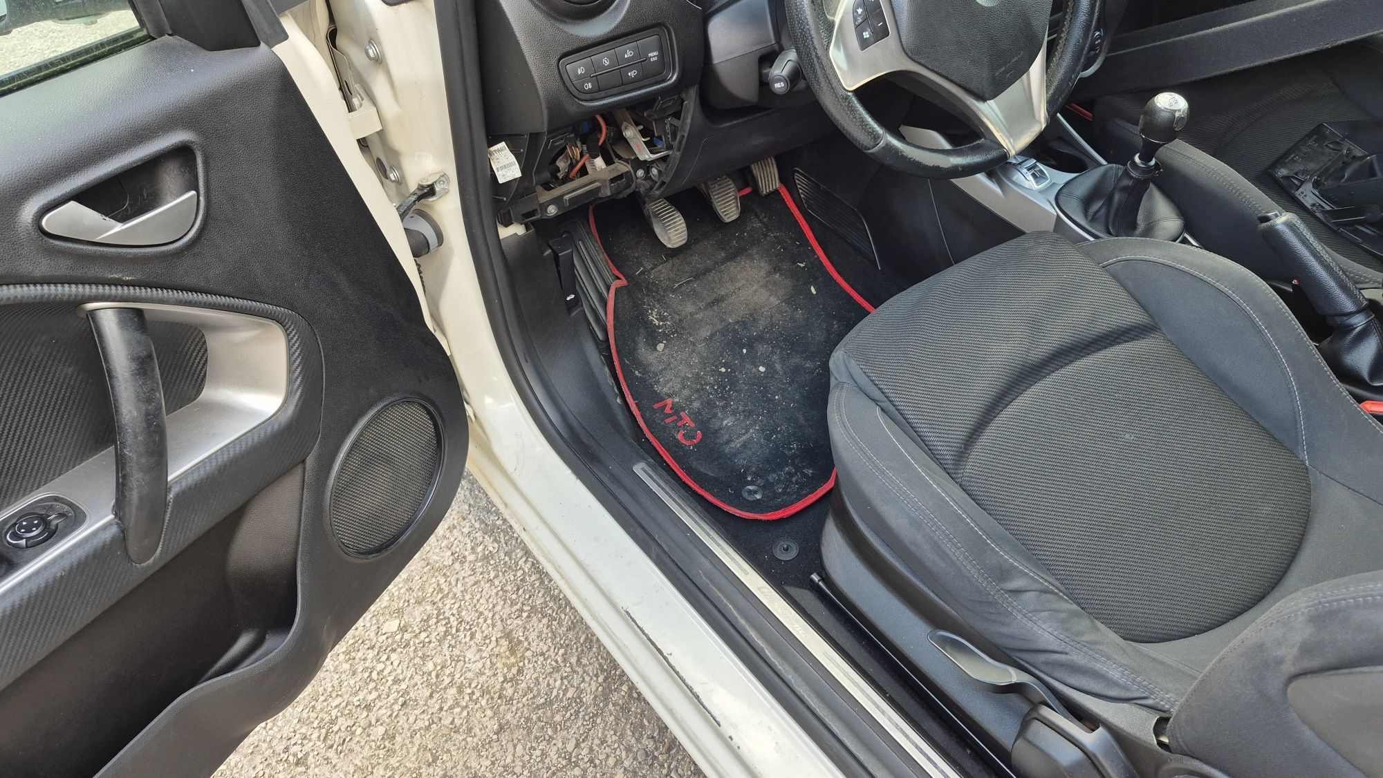 Alfa Romeo Mito 1.3JTD на части