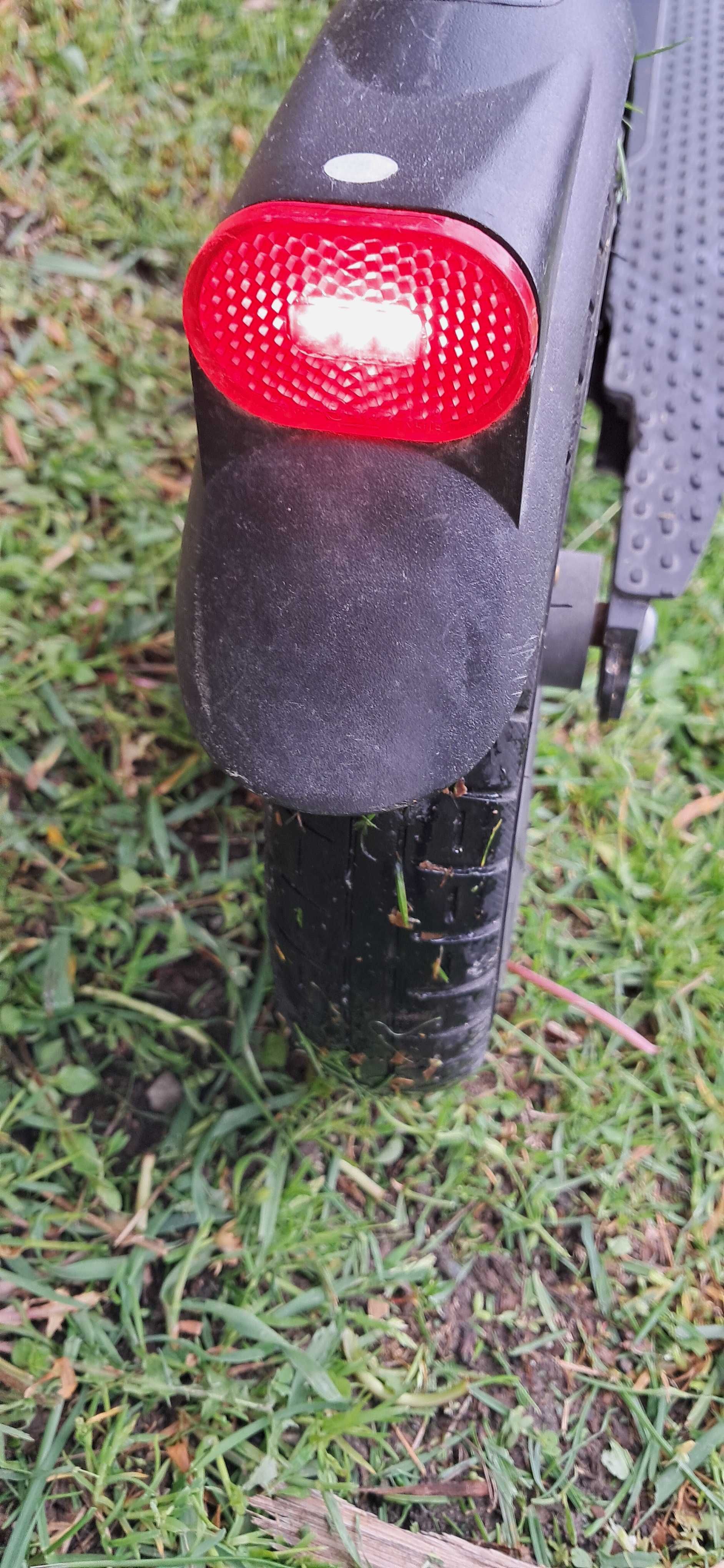Trotintă electrică myria