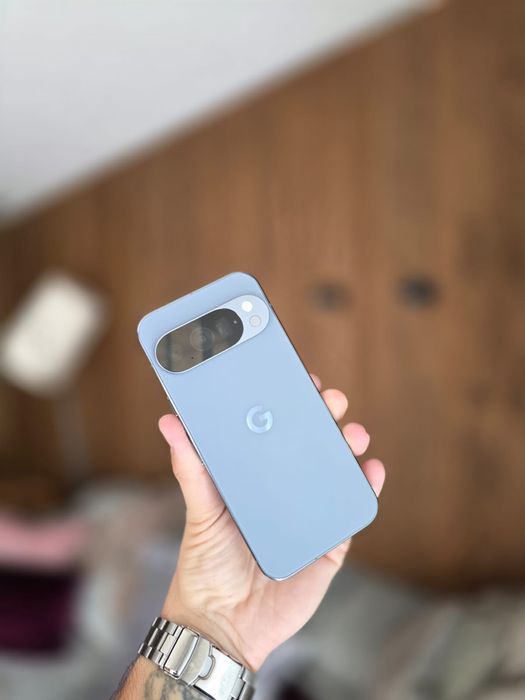 Vand Google Pixel 10 Pro / 128Gb / full-box / ca nou / garantie 2 ani