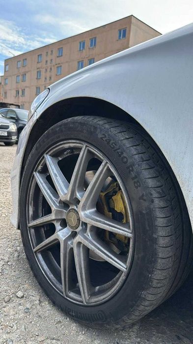 Jante aliaj 18” + anvelope 245/40 R18