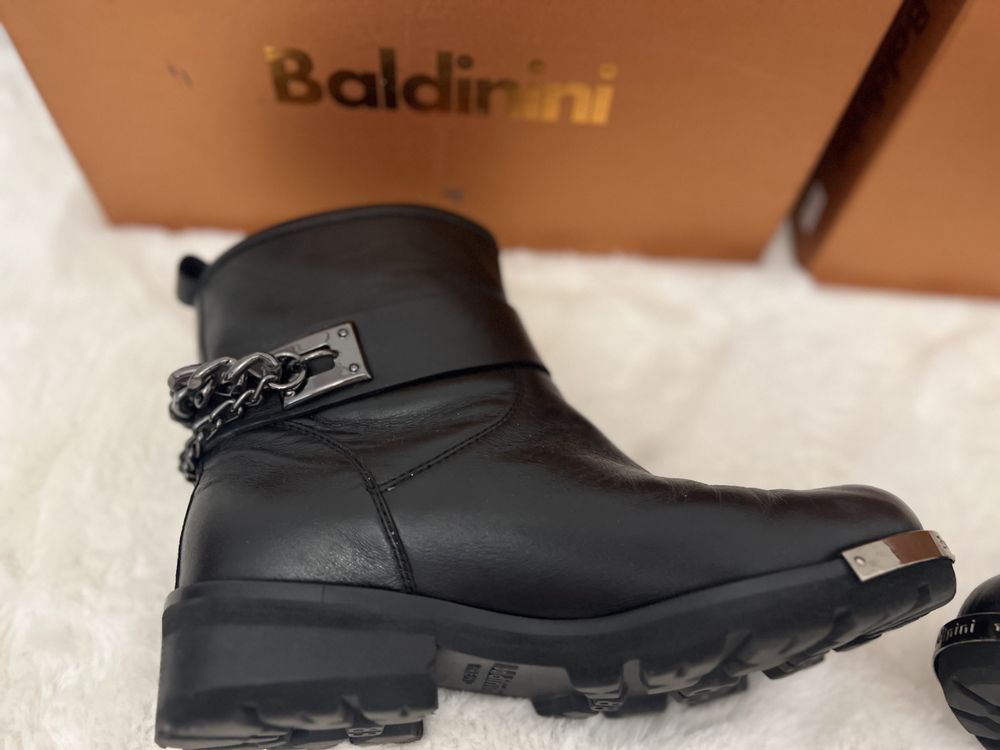 Боти Baldinini