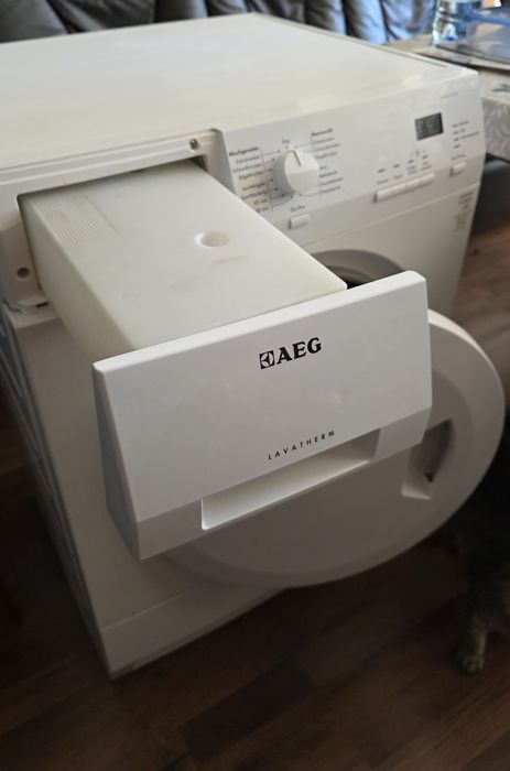 Кондензаторна сушилня AEG 7кг.