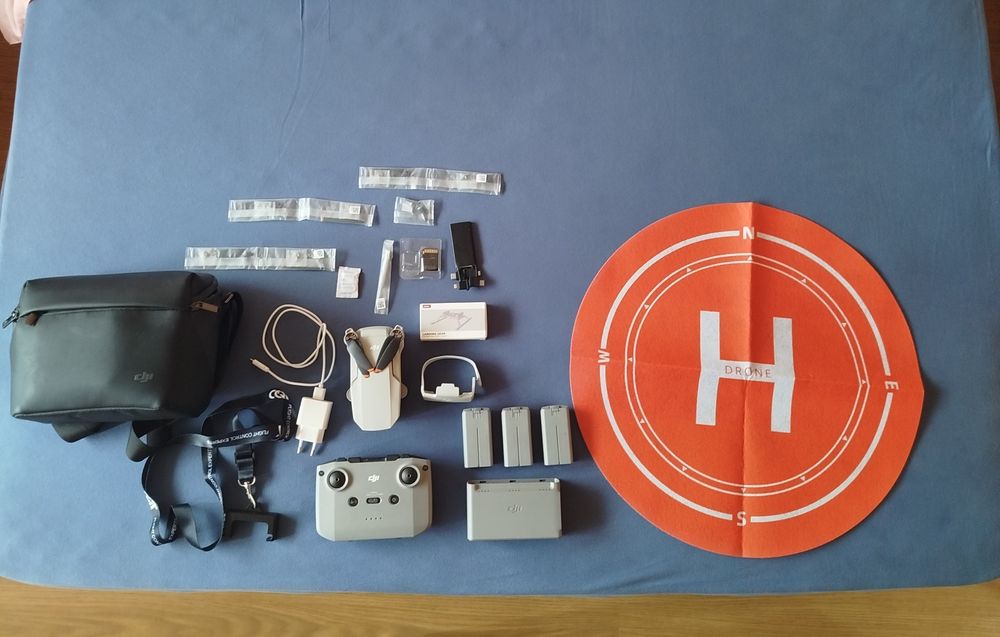 DJI mini 2 SE fly more дрон с аксесоари