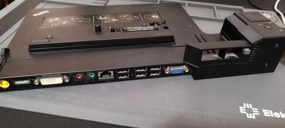 Lenovo Thinkpad T410 cu docking station ORIGINAL