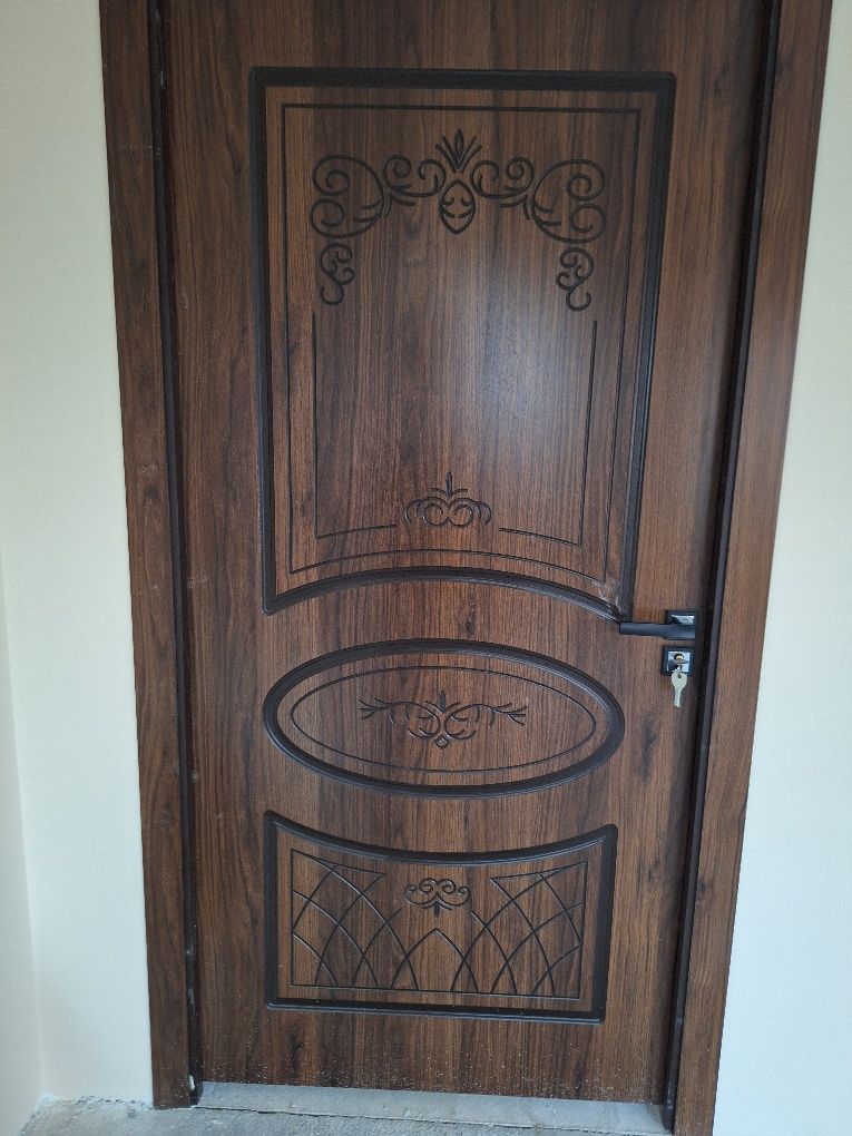 Mdf klassic eshiklar 600 mingdan