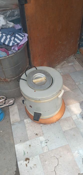 Продам советскую центрафугу  8000 тенге.