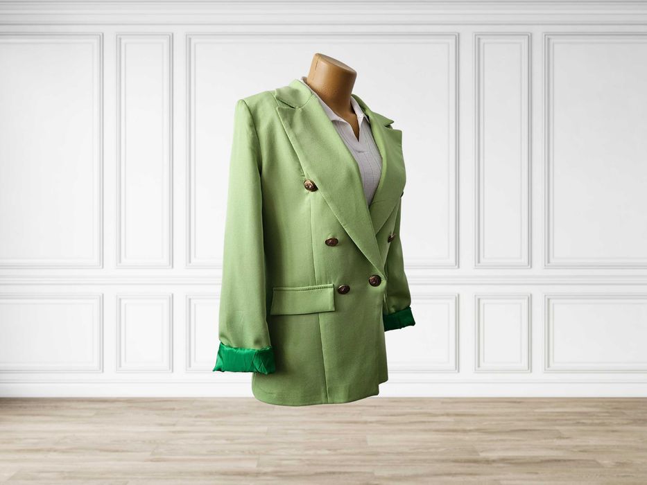 Дамско сако в зелено
